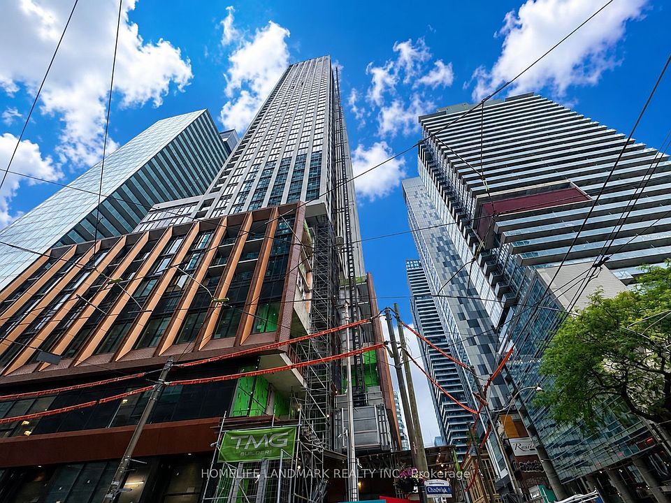 1st image of 400 King St W #1112
