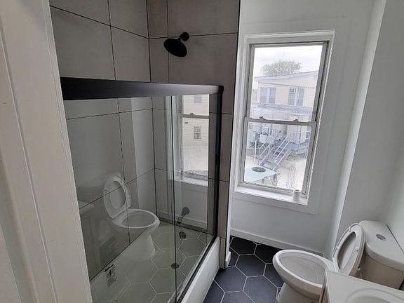 2nd image of 851 Madison Ave #3A
