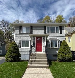 61 Richmond Ave, Worcester, MA, 01602
