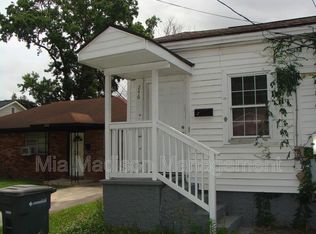 246 Ferrill St, Savannah, GA 31415