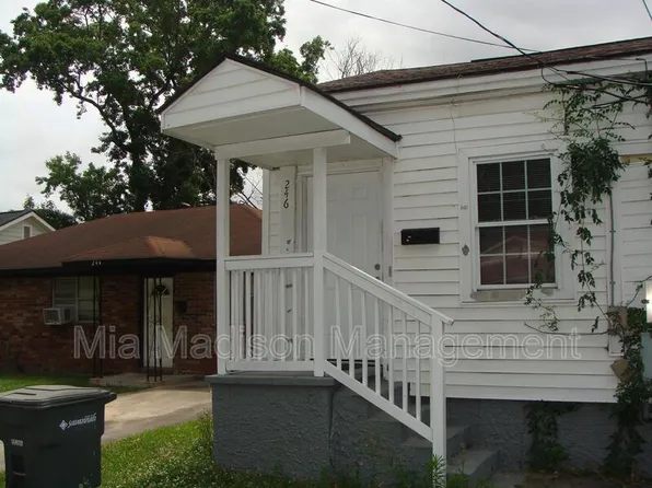 246 Ferrill St, Savannah, GA 31415