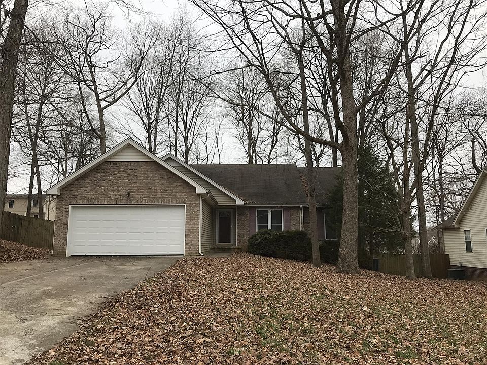 1st image of 1551 Barrywood Cir W