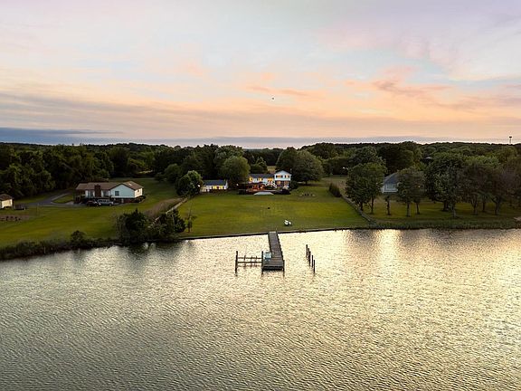 5th image of 92 Long Creek Dr