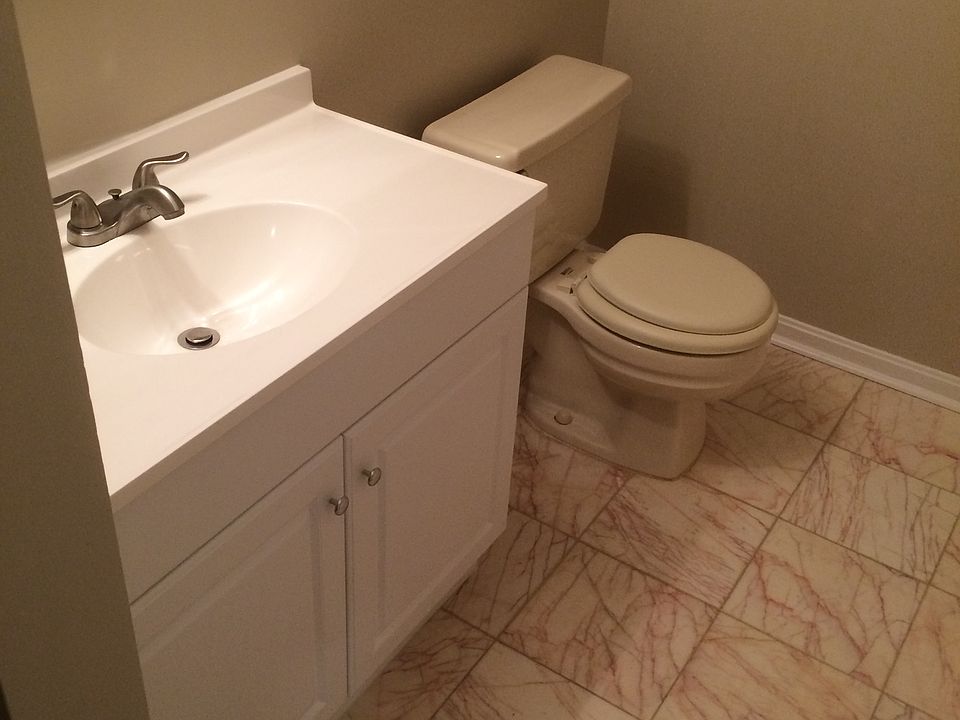 2nd image of 15231 Holleyside Dr
