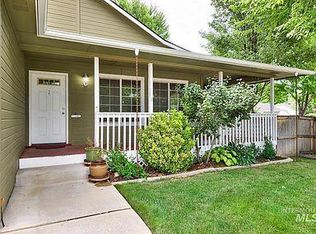 4926 W Charles St, Meridian, ID 83646