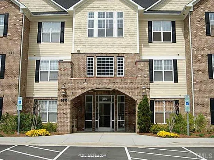 2 bed, 1408 sqft, $1,650 — Photo 1