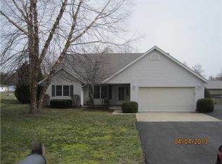 722 Black Foot Trl, Jamestown, OH