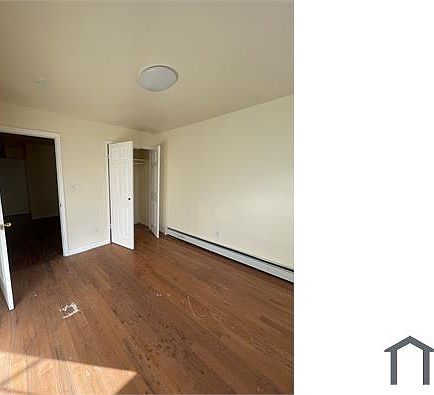 2nd image of 155 Beach 26th St #1