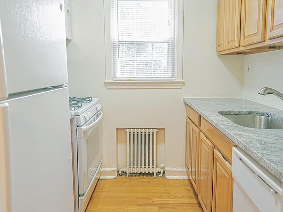 5th image of 5721 11th St N APT 5