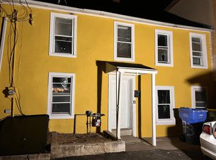 73 Pleasant St, Waterbury, CT 06706