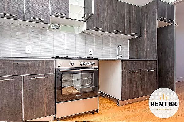 1st image of 169 Graham Ave #502A