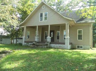 88 W Fletchall St, Poseyville, IN 47633