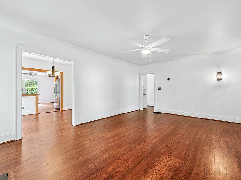 2867 Lookout Pl NE — Photo 6