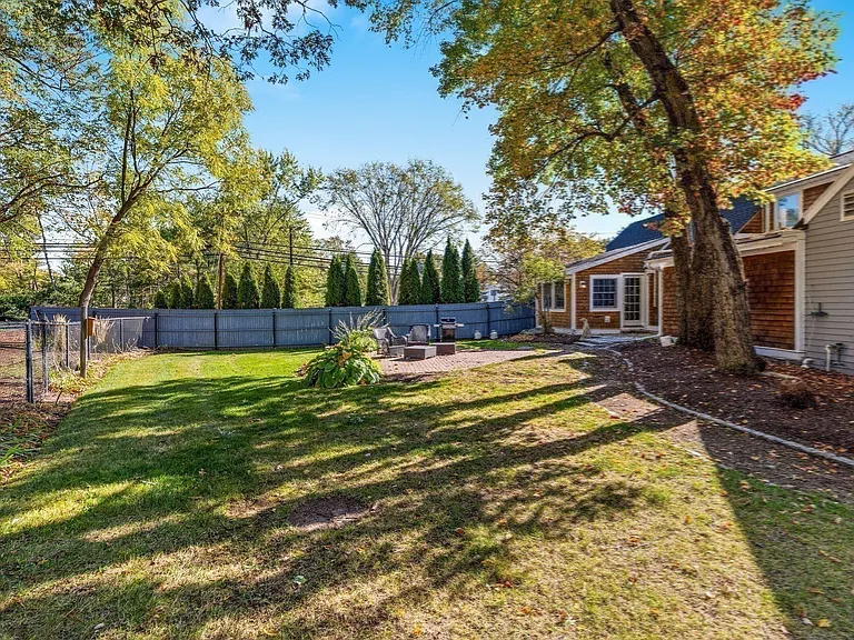 25 Carlisle Rd #R — Photo 10