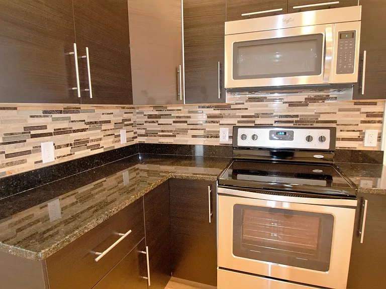 74 Browne St #1 — Photo 5