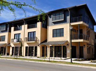 2100 Robert Browning St, Austin, TX 78723