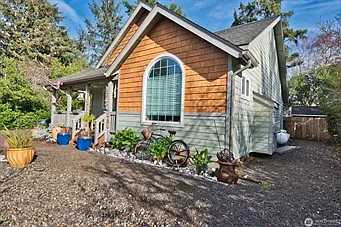 436 Orion Ave SW Photo 1