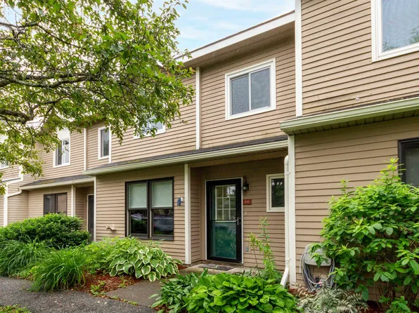 J15 Stonehedge Drive #J15, South Burlington, VT 05403