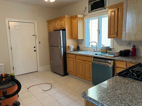 Brand New Appliances - Refrigerator, Dishwasher, Stove & Microwave