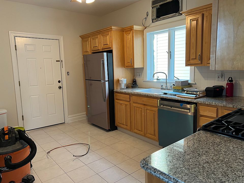 Brand New Appliances - Refrigerator, Dishwasher, Stove & Microwave