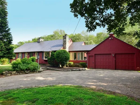 50 Roberts Way, North Kingstown, RI 02852