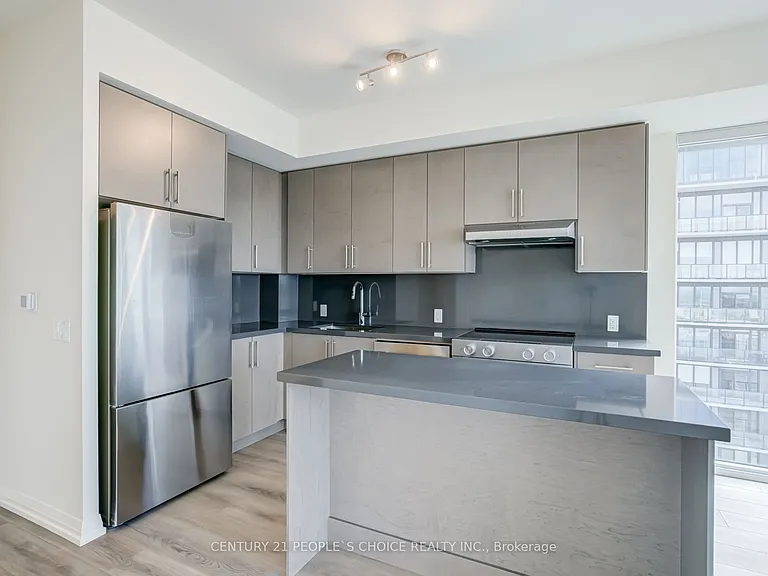 27 Korda Gate #2403 — Photo 15