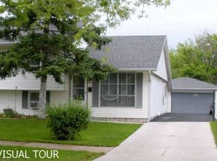 4446 Poplar Ave, Richton Park, IL