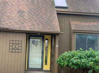 14 Redwood Cir #14, Nashua, NH 03062