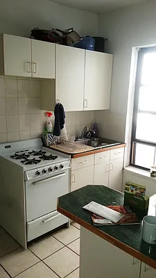 Rented by Chartwell Manhattan Realty | media 12