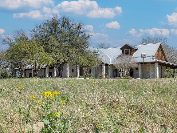2nd image of 1580 County Road 377