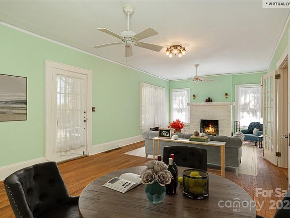 4th image of 1647 Druid Hills Ave