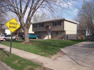 23708 Oak St, Waterloo, NE 68069