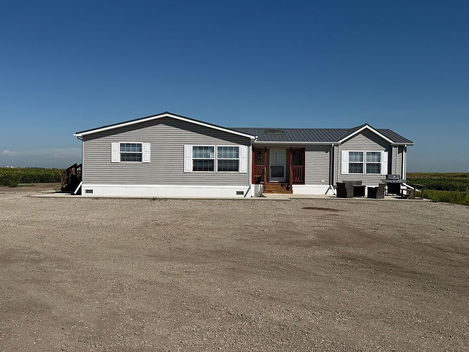 1st image of 38796 137th St