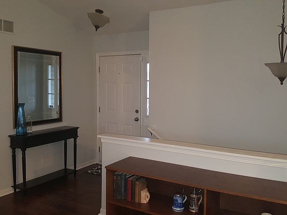 2nd image of 4940 Keri Dr