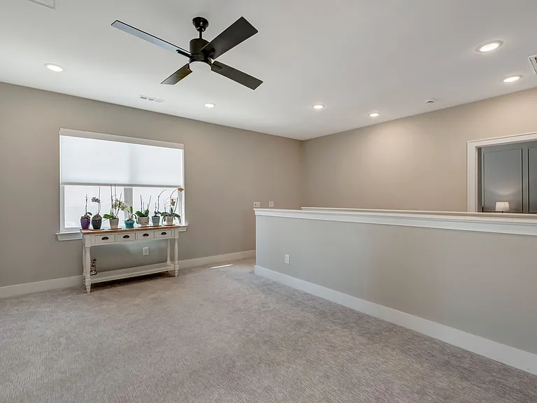 3270 Sassafras Ln — Photo 34
