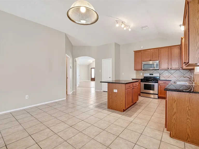 2507 Cypress Springs Ct — Photo 25