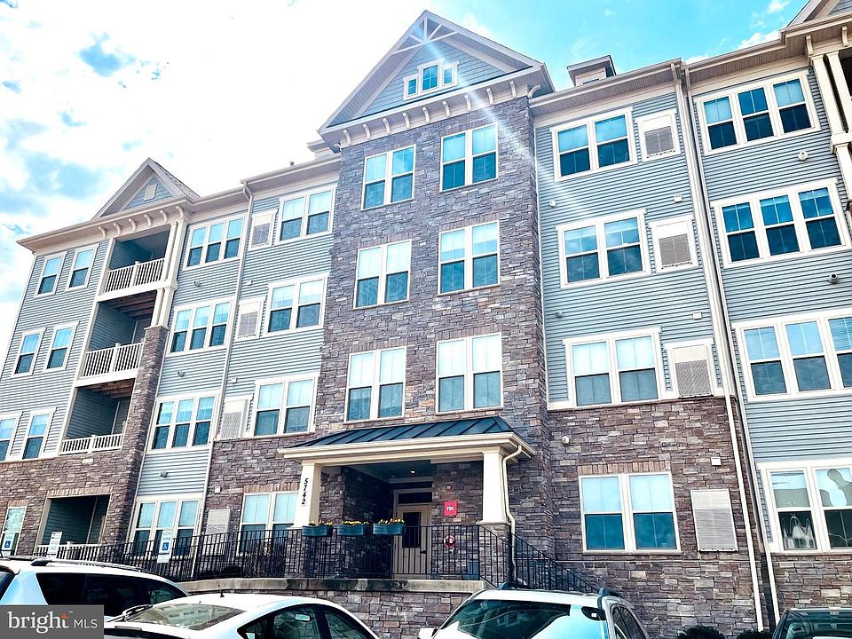 1st image of 5742 Meadowood St #202