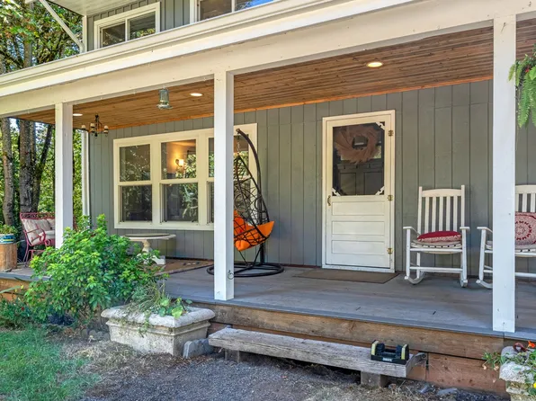19636 S Ridge Rd, Oregon City, OR 97045