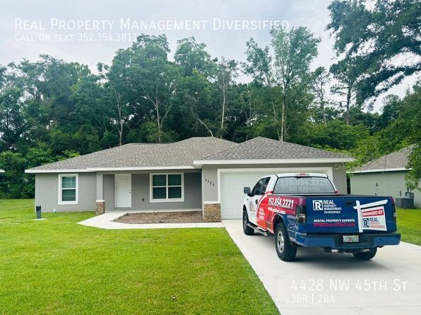 4428 NW 45th St