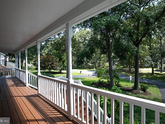 5th image of 3801 Aquia Dr