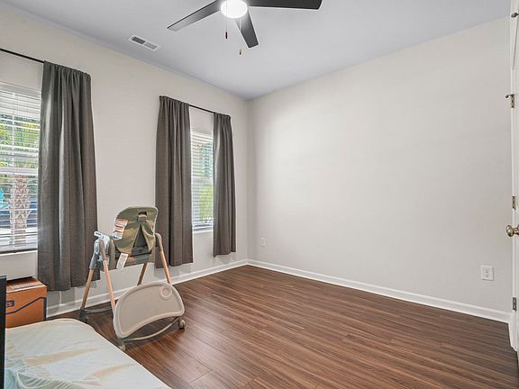 3rd image of 651 McCorkle Place