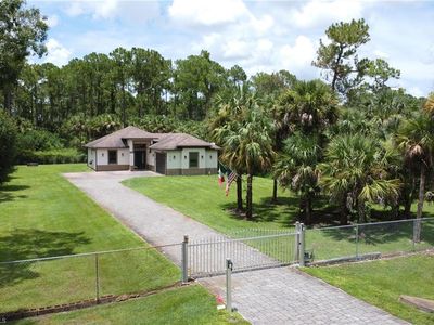 3735 32nd AVE SE, Naples, FL, 34117