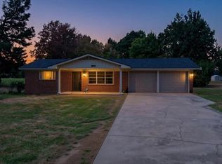 4071 Rosborough Springs Rd, Marshall, TX 75672