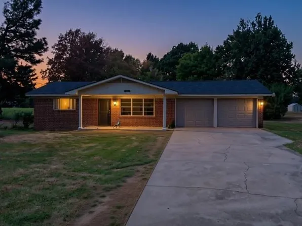 4071 Rosborough Springs Rd, Marshall, TX 75672