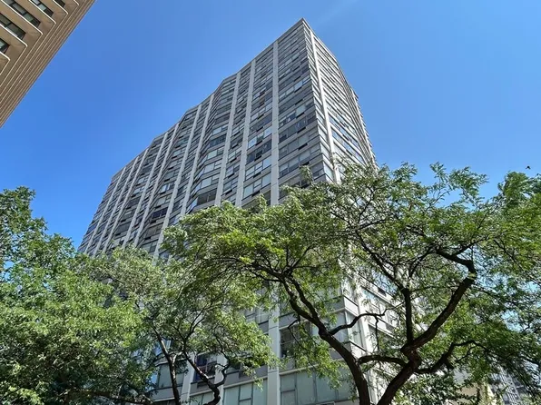 5757 N Sheridan Rd APT 7D, Chicago, IL 60660