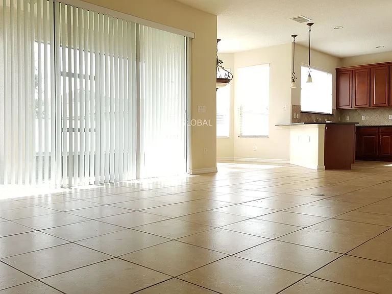 13241 Hatherton Cir — Photo 10