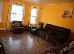 2726 S 15th St, Milwaukee, WI 53215
