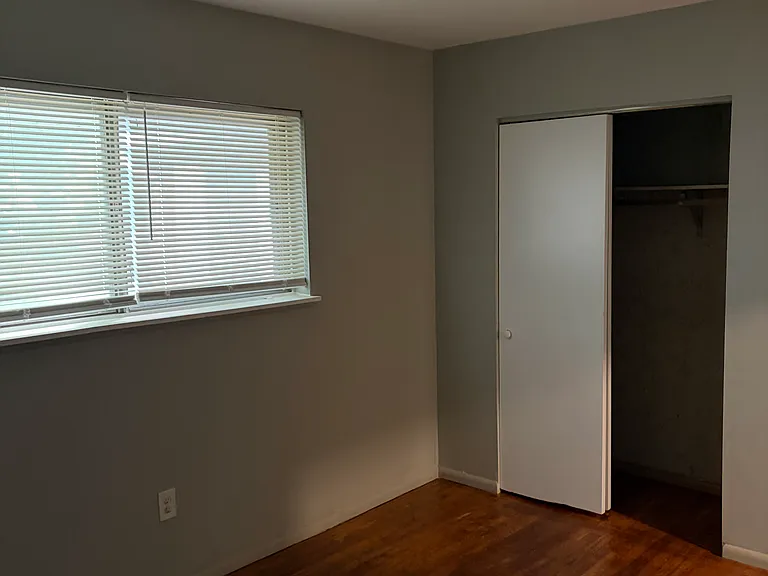 828 Booker Dr — Photo 16