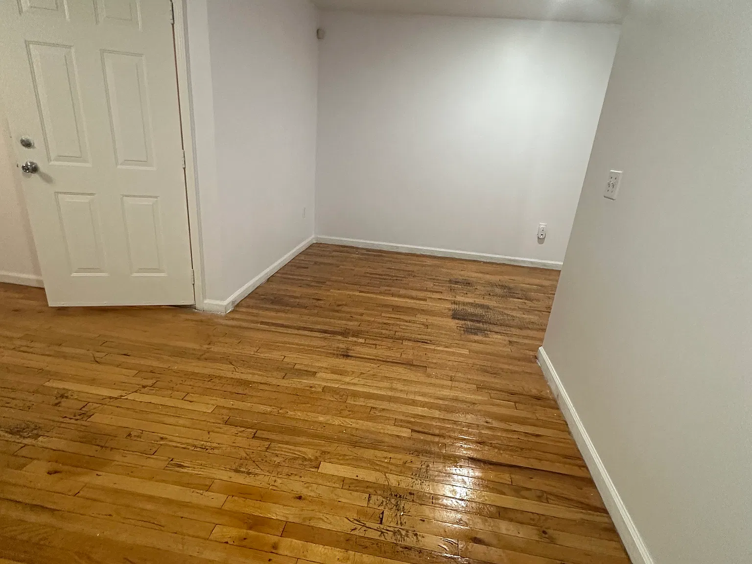 3 bed, 1500 sqft, $3,500 — Photo 4