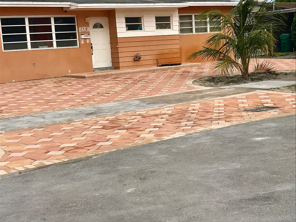 1st image of 19701 NE Miami Ct